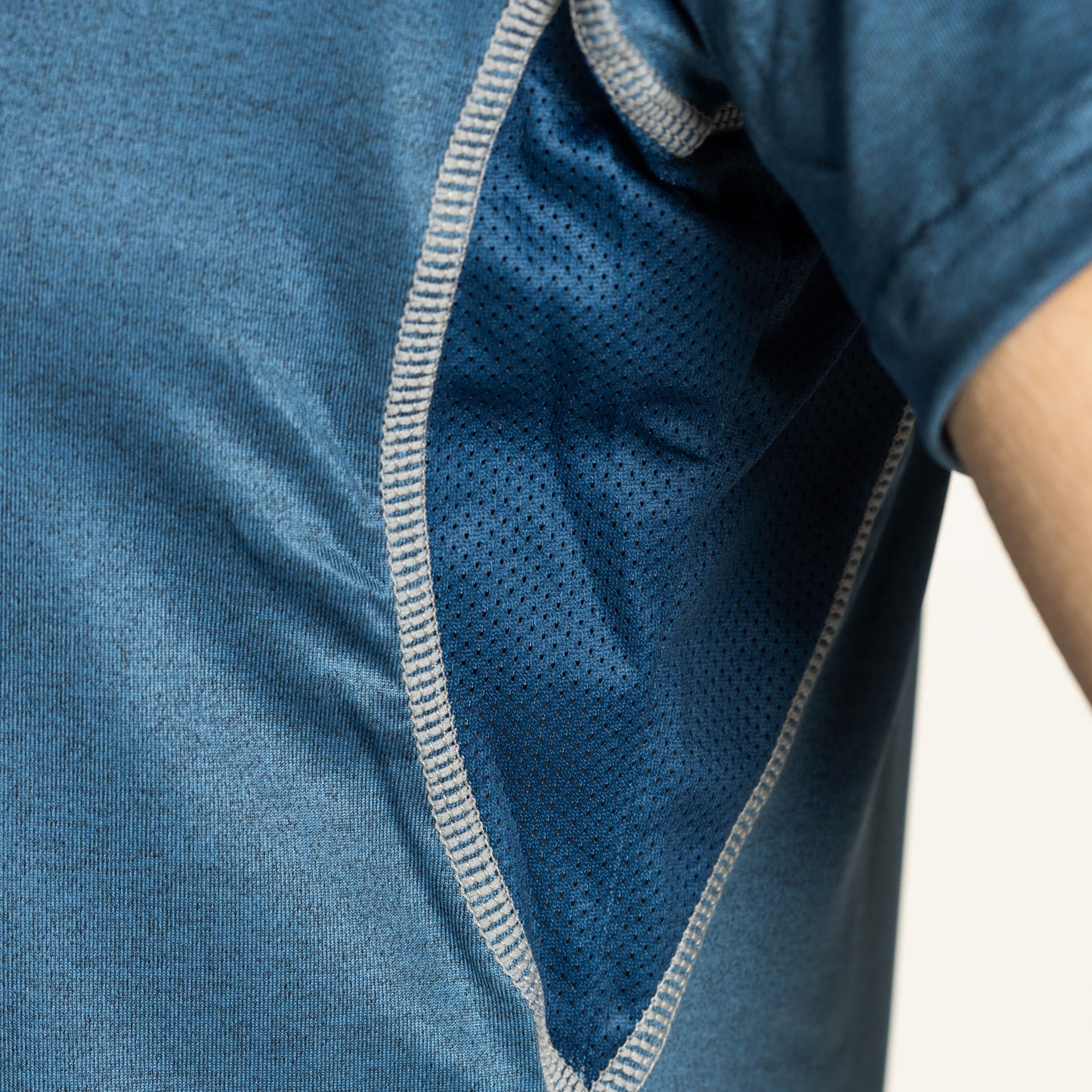 Country Walkers Short-Sleeve Shirt in Radiant Blue - Women's